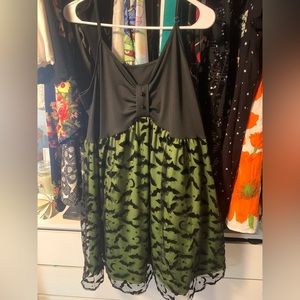 Bat dress size large but runs big